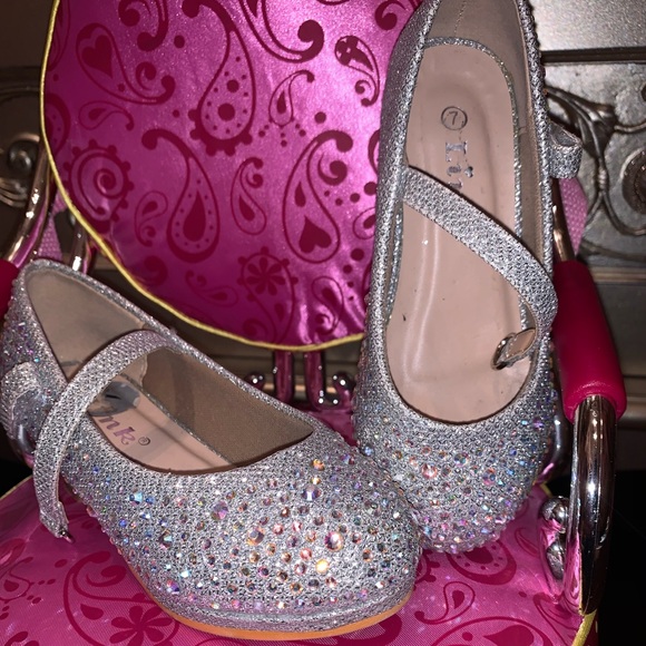 Link Other - 💫Rhinestone dress shoe💫
